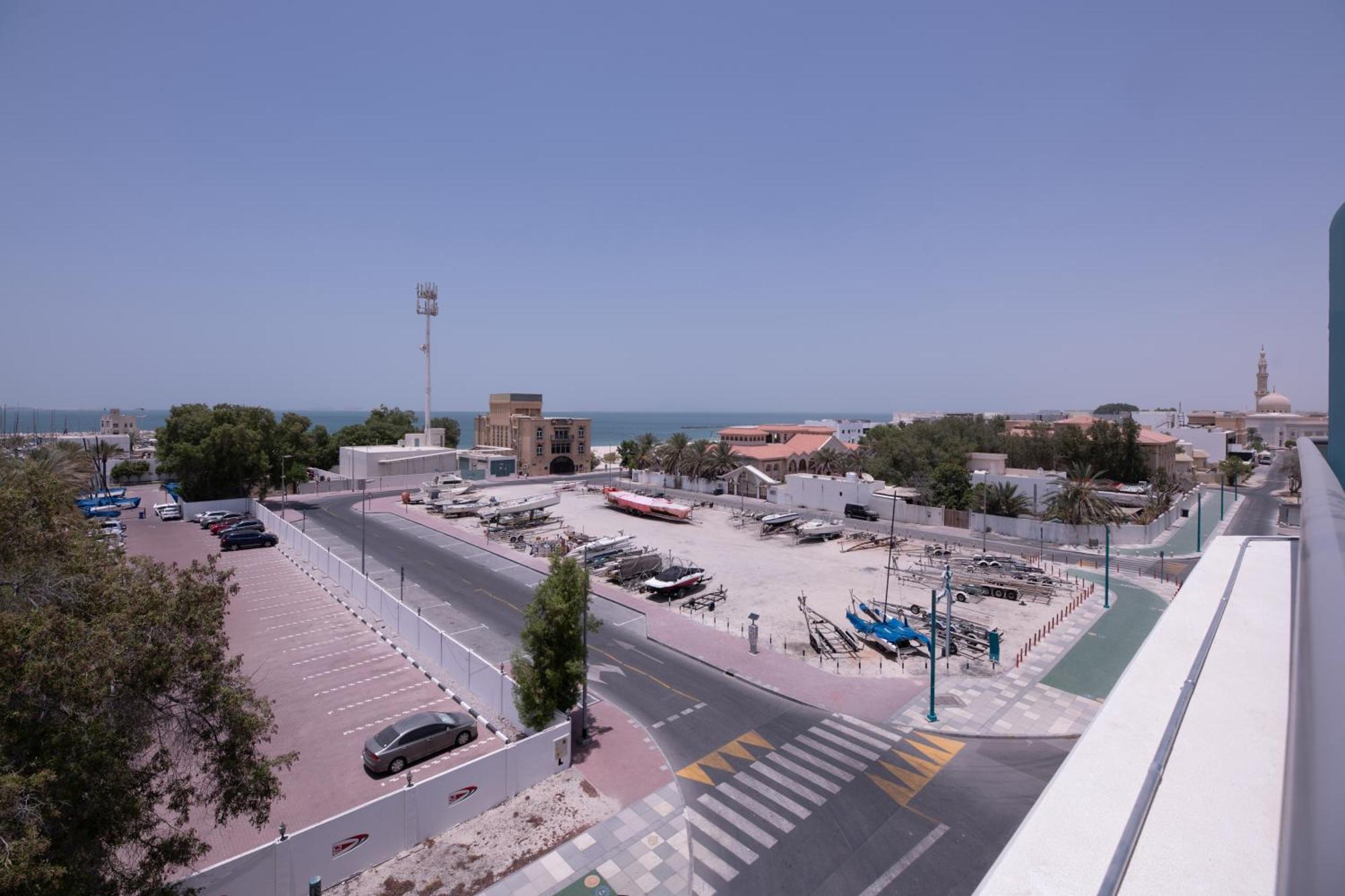 Beach Walk Hotel Jumeirah Dubái Exterior foto